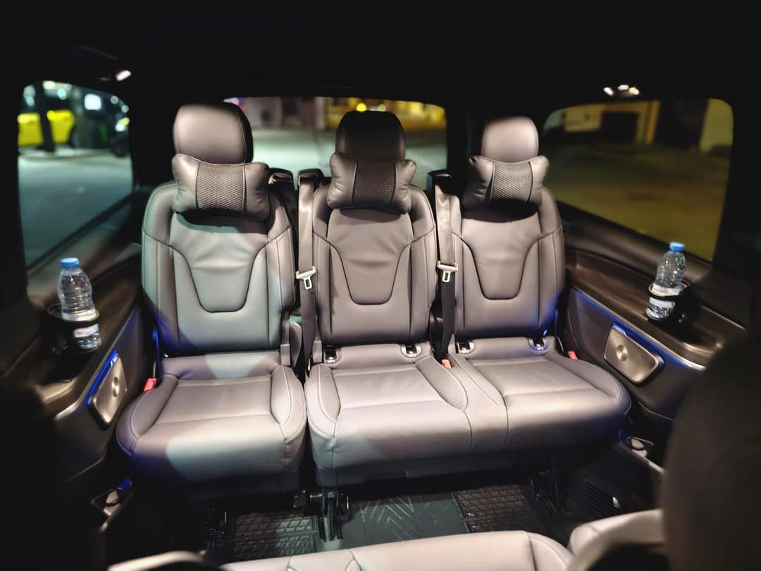FFGR España Mercedes V-Class interior
